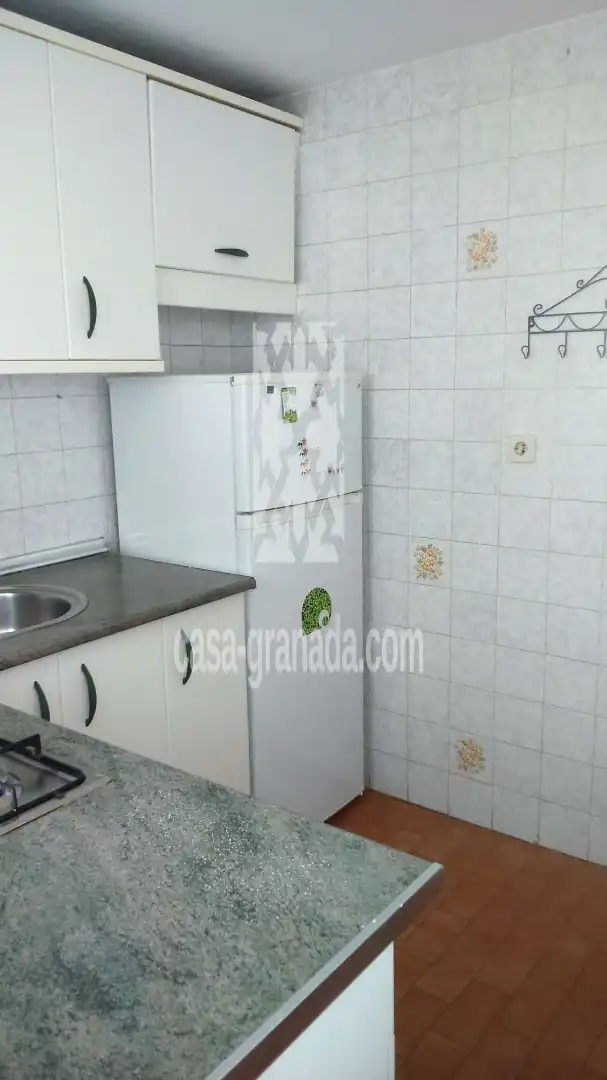 Küche von Wohnung zum Verkauf in Granada mit Möbliert und Balkon