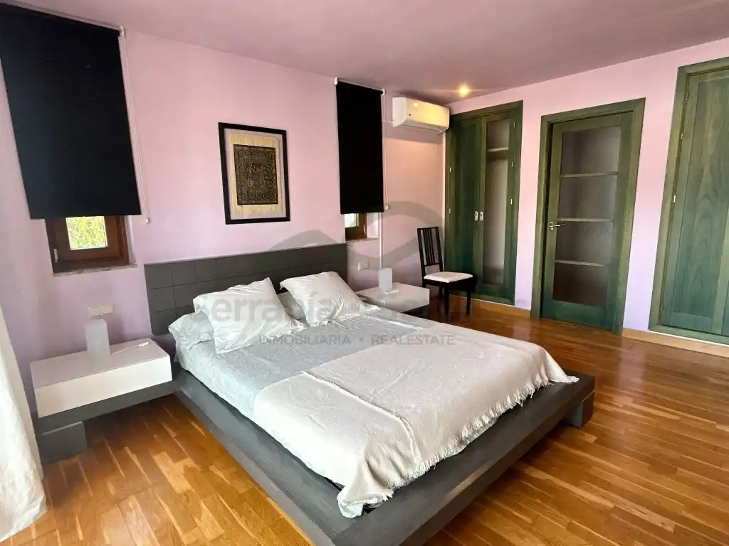 Bedroom of Houses for sale in Ronda