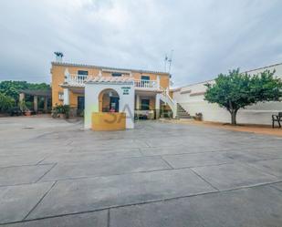 Exterior view of House or chalet for sale in Vélez-Málaga  with Air Conditioner, Heating and Private garden