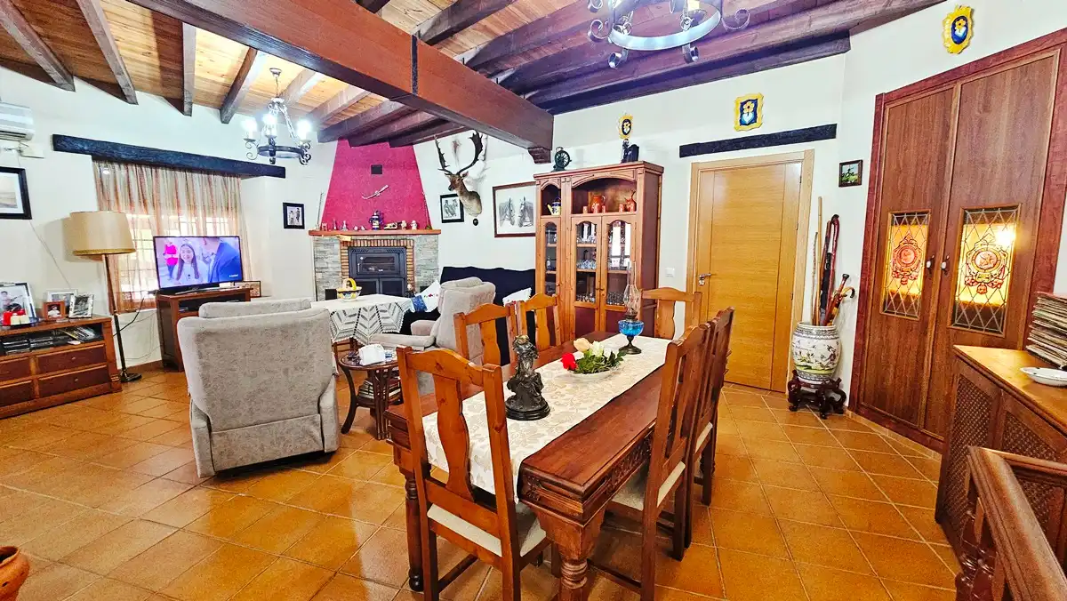 Comedor de Casa o chalet en venta en El Castillo de las Guardas con Aire acondicionado, Jardín privado y Terraza