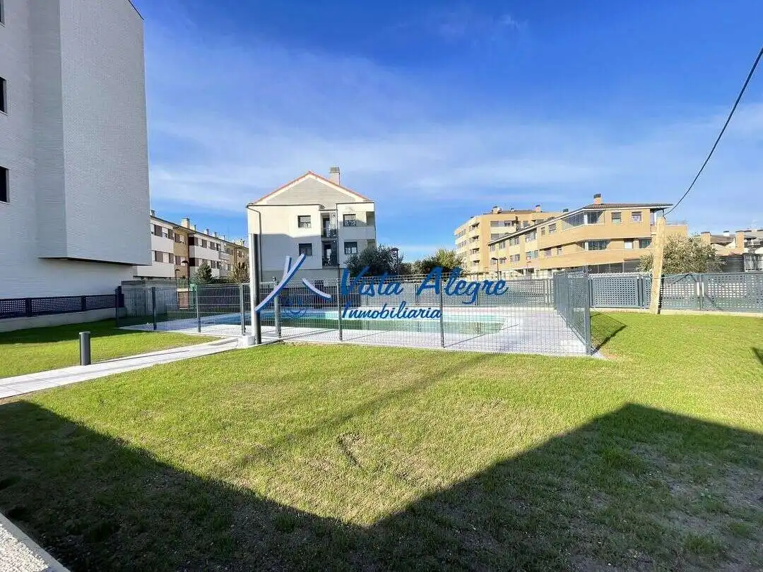Piscina de Pis en venda en Haro, La Rioja
