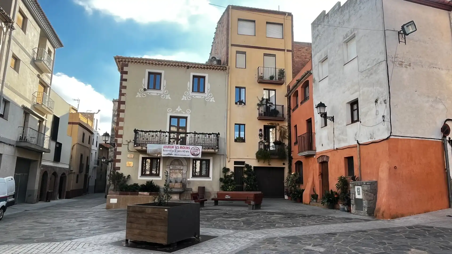 Exterior view of Houses for sale in Riudecanyes
