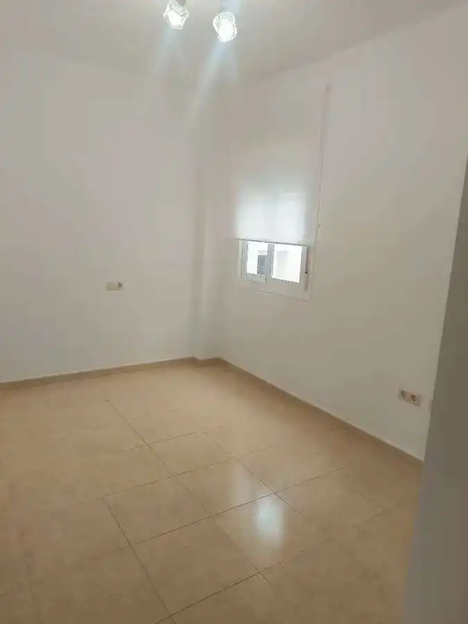 Bedroom of Flat for sale in Guaro  with Terrace and Swimming Pool