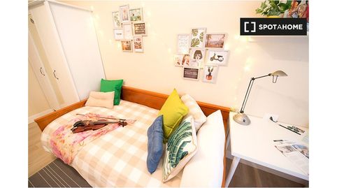 Foto 3 von Zimmer in Txurdinaga, Bilbao