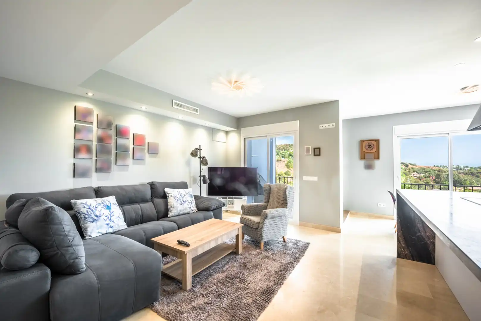 Apartament amb terrassa en venda a HERROJO EL 0