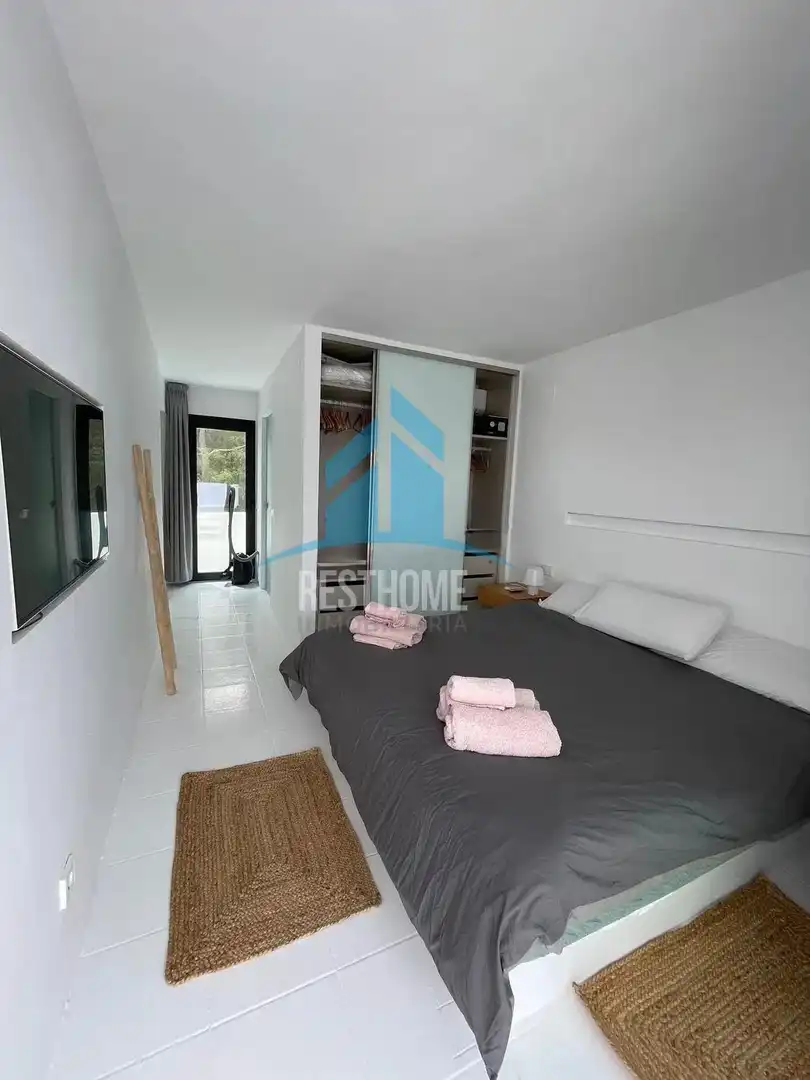 Dormitori de Casa adosada en venda en Eivissa amb Aire condicionat, Jardí privat i Terrassa