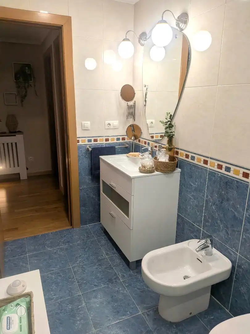 Baño de Piso en venta en Narón con Amueblado