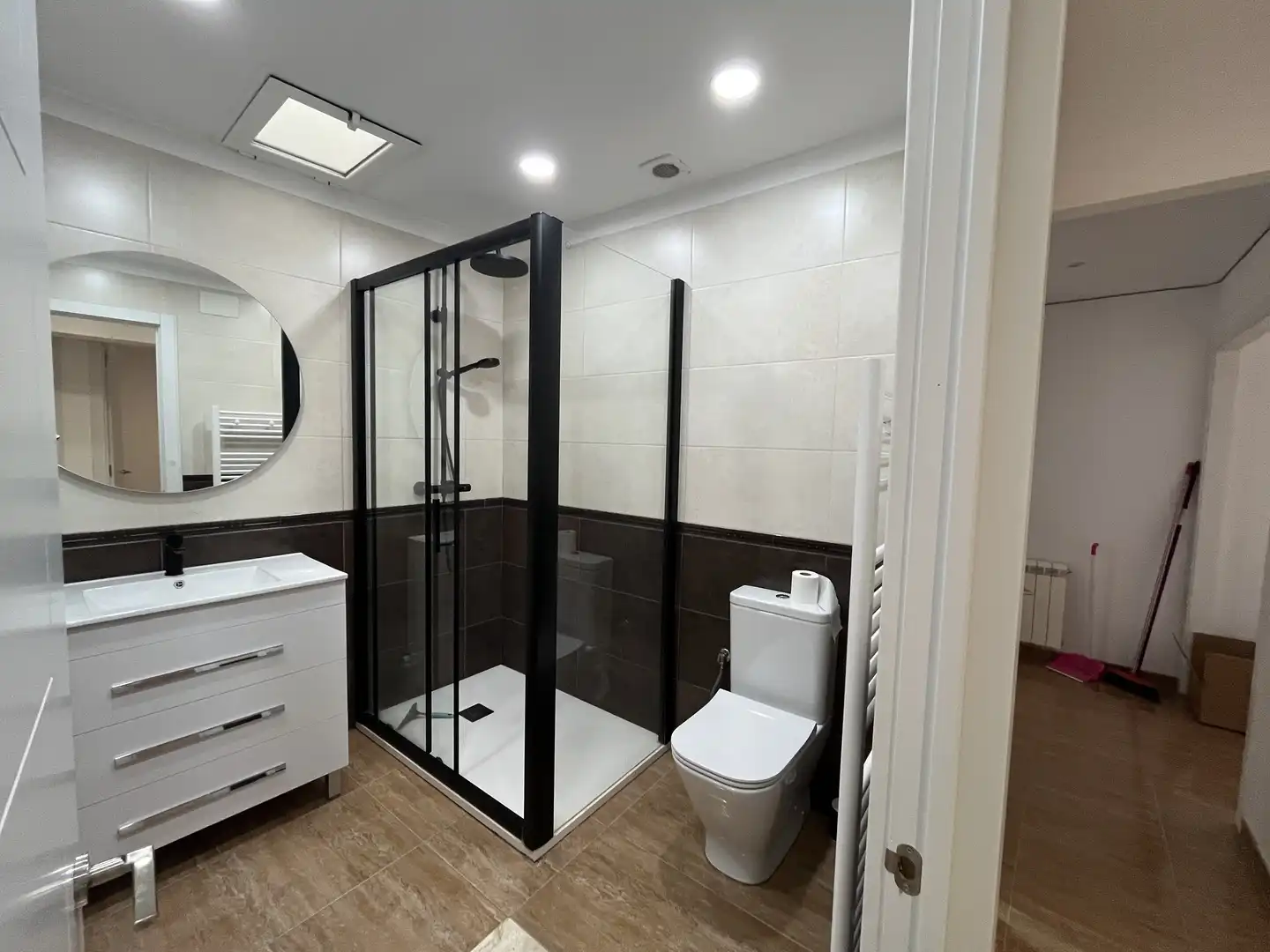 Bathroom of Flat for rent in Sallent  with Heating