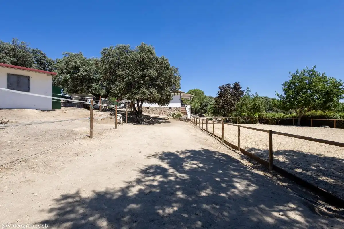 Casa o chalet en venta en El Escorial con Calefacción y Jardín privado