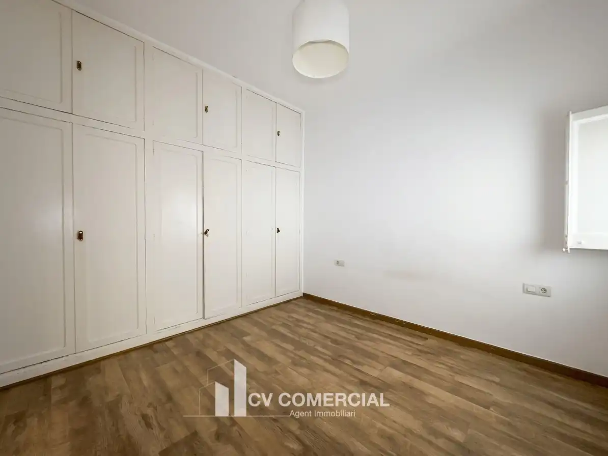 Piso con terraza en venta en Carrer del Comte d'Urgell, imagen 15