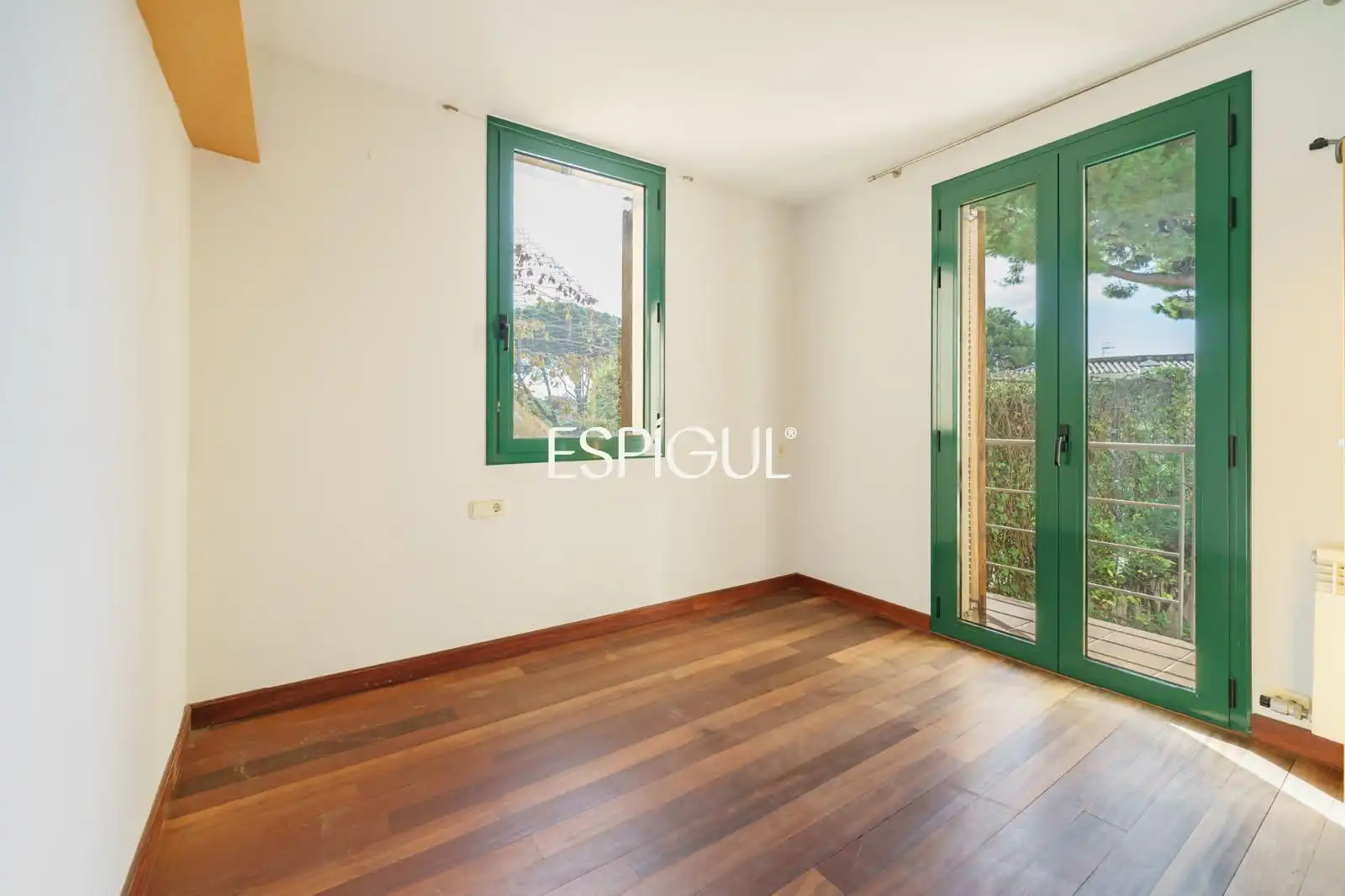 Bedroom of Detached homes for sale in Premià de Dalt, Barcelona