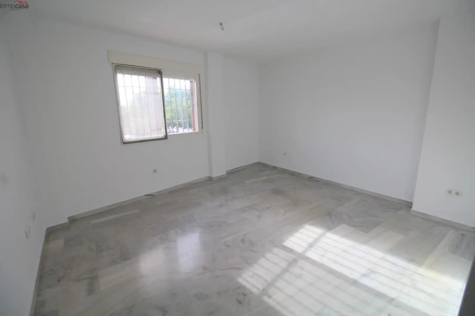 Bedroom of Flat for rent in Armilla