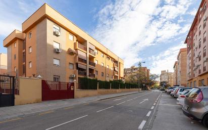 Exterior view of Flat for sale in  Granada Capital  with Air Conditioner, Heating and Private garden