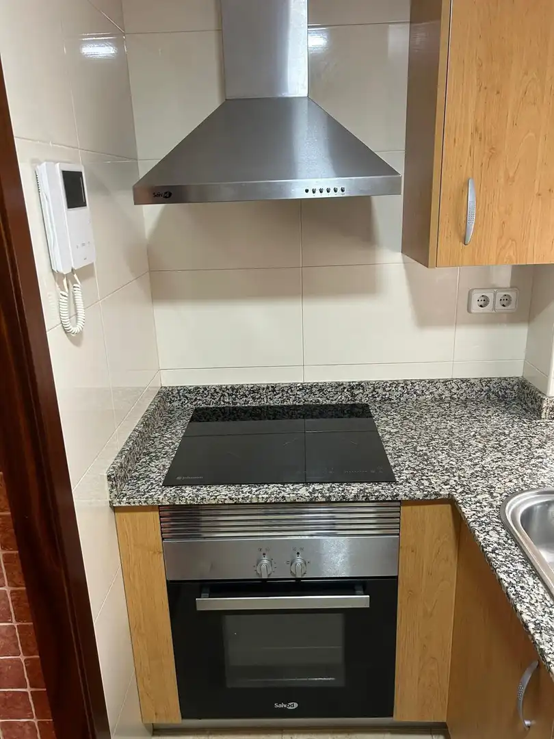 Wohnung zur Miete in Plaza Circular, Vistalegre