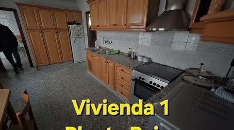 Foto 4 de Casa adosada en venta en Petrer, Alicante