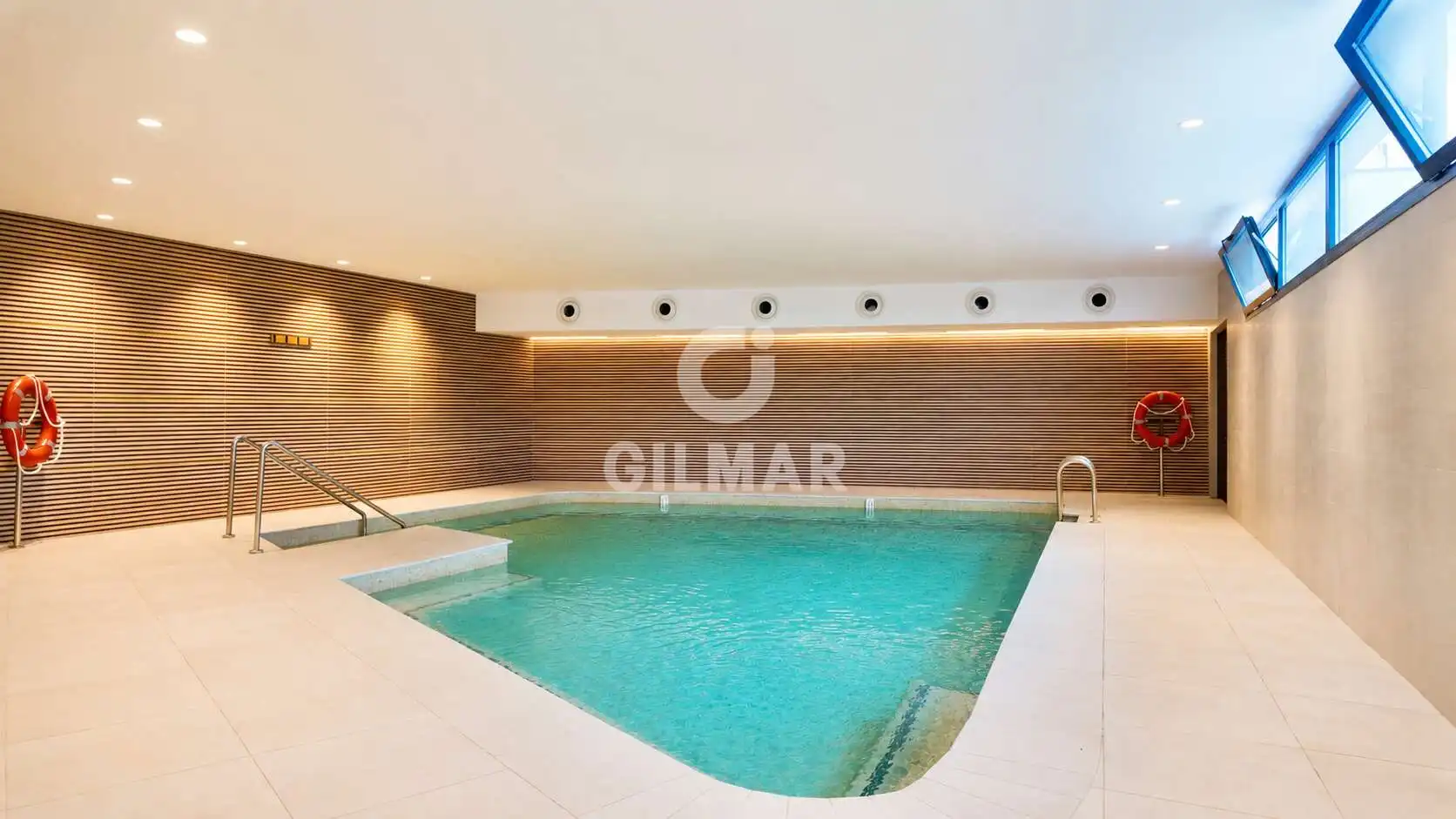 Piscina de Piso en venta en Torremolinos con Calefacción, Jardín privado y Trastero