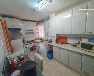 Kitchen of Flat for sale in Pantoja  with Air Conditioner and Terrace