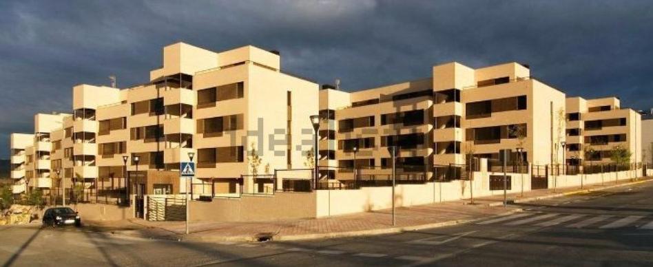 Foto 1 de Ático de alquiler en San Crispín - La Estación Consorcio, Madrid