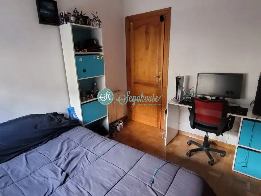 Schlafzimmer von Wohnung zum Verkauf in Segovia mit Heizung