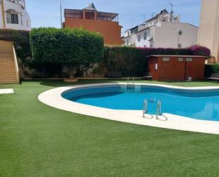 Piscina de Pis en venda en Estepona amb Jardí privat, Terrassa i Piscina comunitària