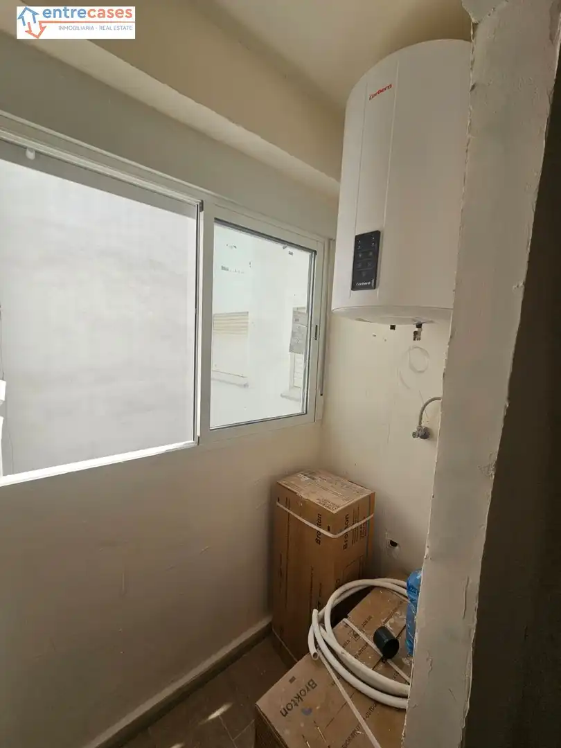 Balcony of Flat for sale in Gilet