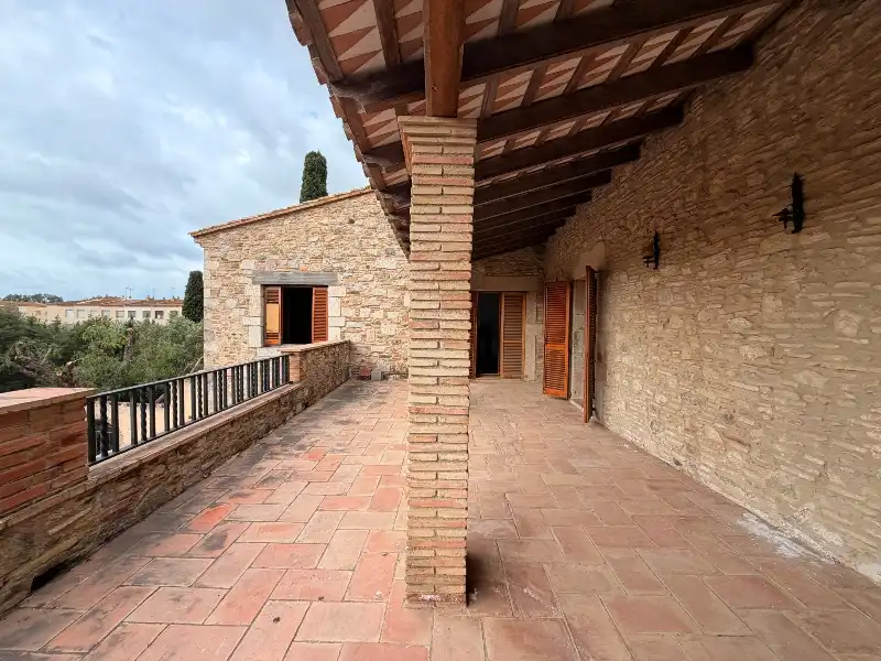 Casa con terraza en venta en Carrer de Figueres, imagen 40