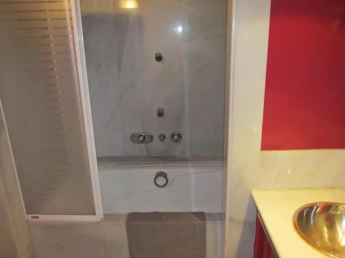 Bathroom of Attic for sale in  Logroño  with Air Conditioner, Heating and Terrace
