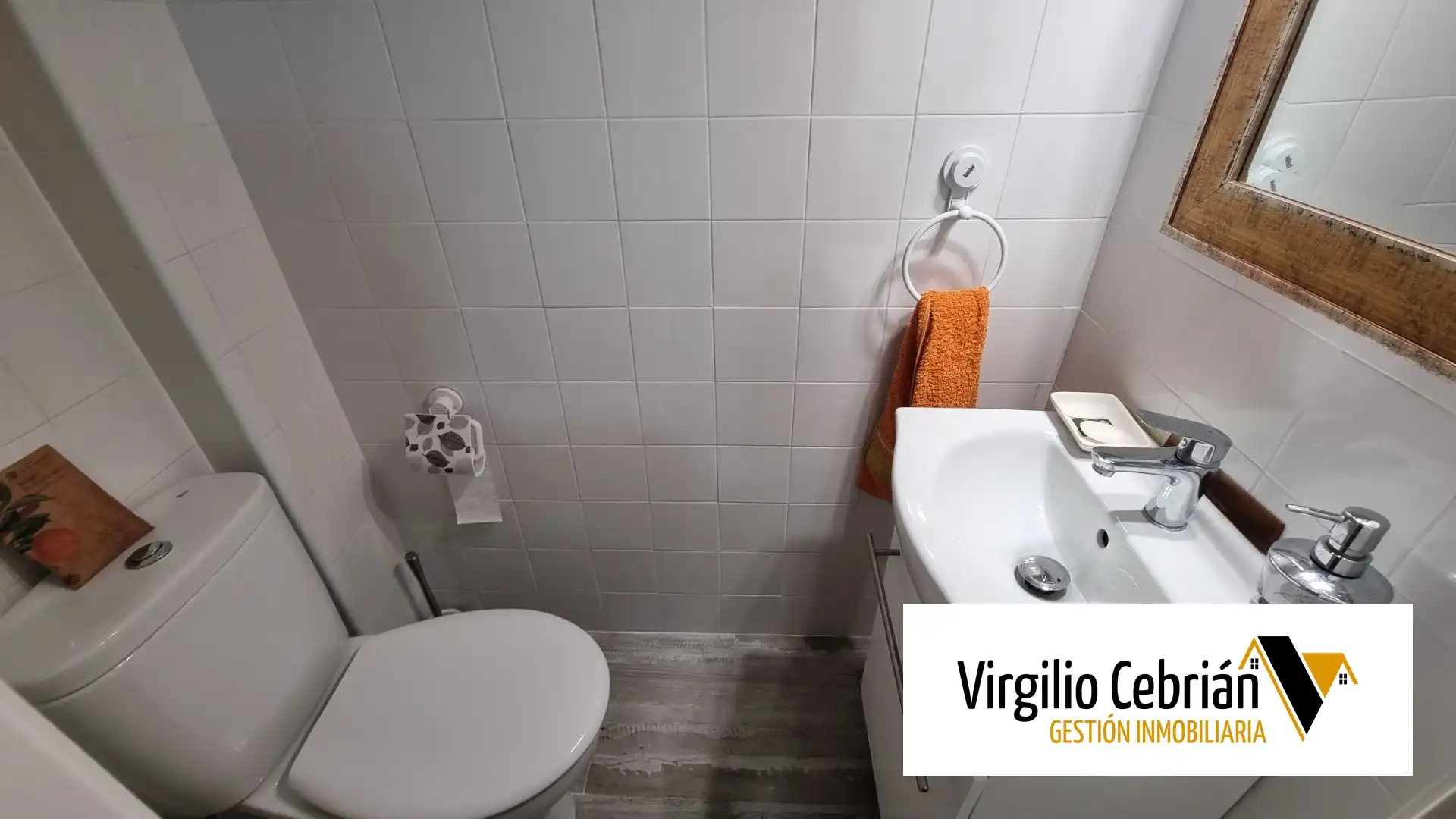 Baño de Piso en venta en Chipiona