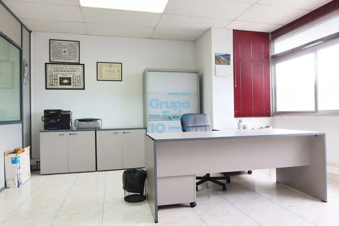 Office for sale in Oiartzun  with Air Conditioner and Heating