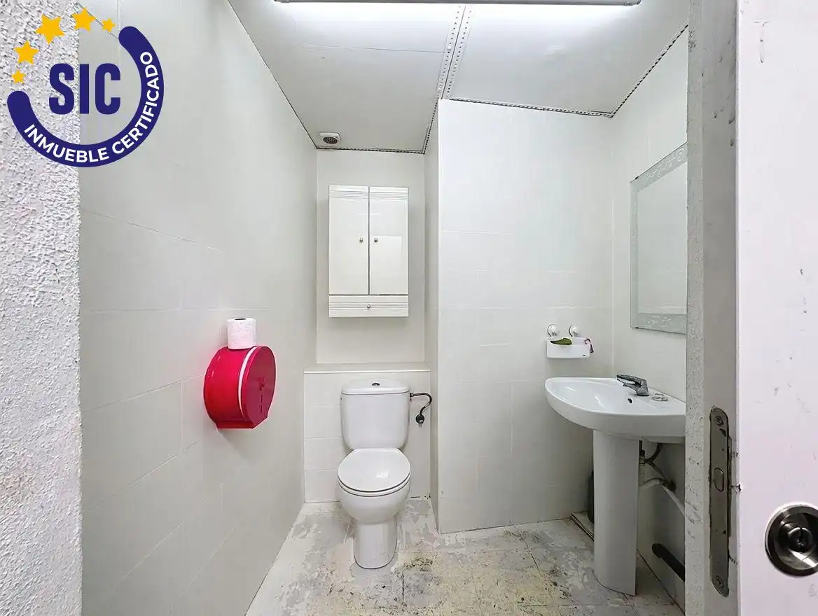Baño de Local de alquiler en Paterna