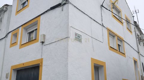 Foto 2 de Casa adosada en venta en Herrera de Alcántara, Cáceres