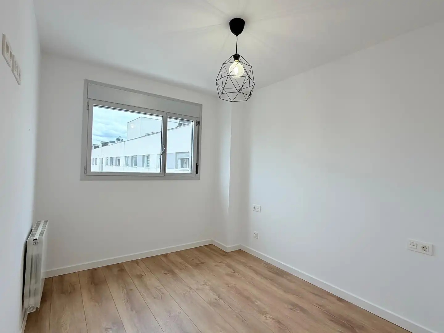 Habitación de Piso de alquiler en Igualada con Aire acondicionado, Calefacción y Parquet