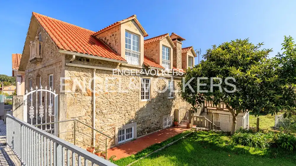 Casa con jardín en venta en A Guarda, imagen 5