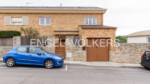 Foto 2 de Casa adosada en venda a Collado Mediano, Madrid