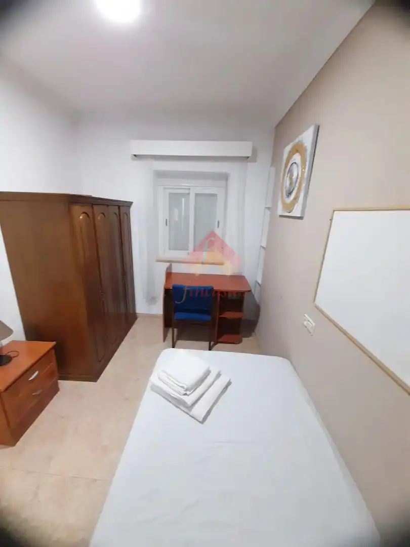 Bedroom of Flat for sale in Ronda  with Furnished