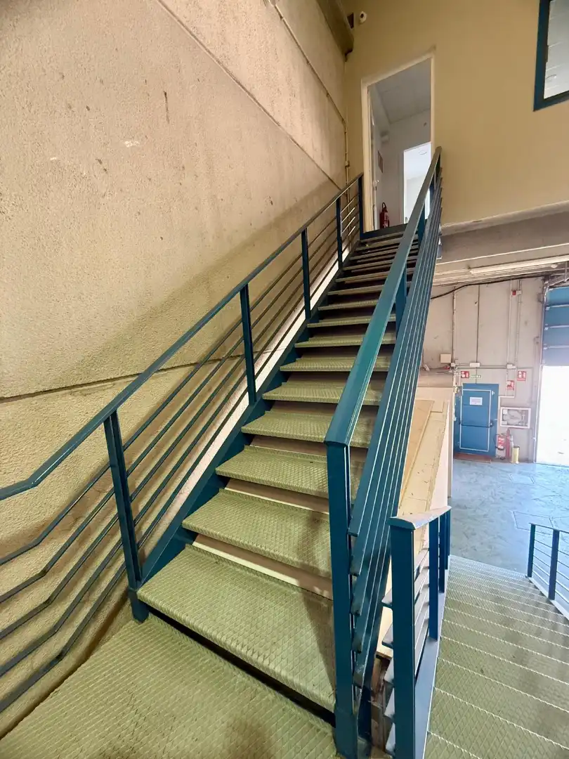 Nave industrial de alquiler en Valle de Elorz / Elortzibar con Calefacción y Alarma