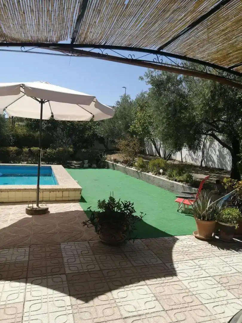 Piscina de Casa o xalet en venda en Valdeastillas - Fuentezuelas