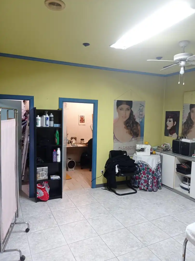 Local comercial en traspàs a Chinchibarra - Capuchinos, imagen 8