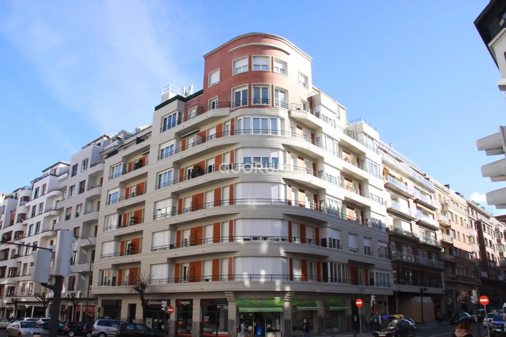 Vista exterior de Pis de lloguer en Bilbao  amb Calefacció i Terrassa