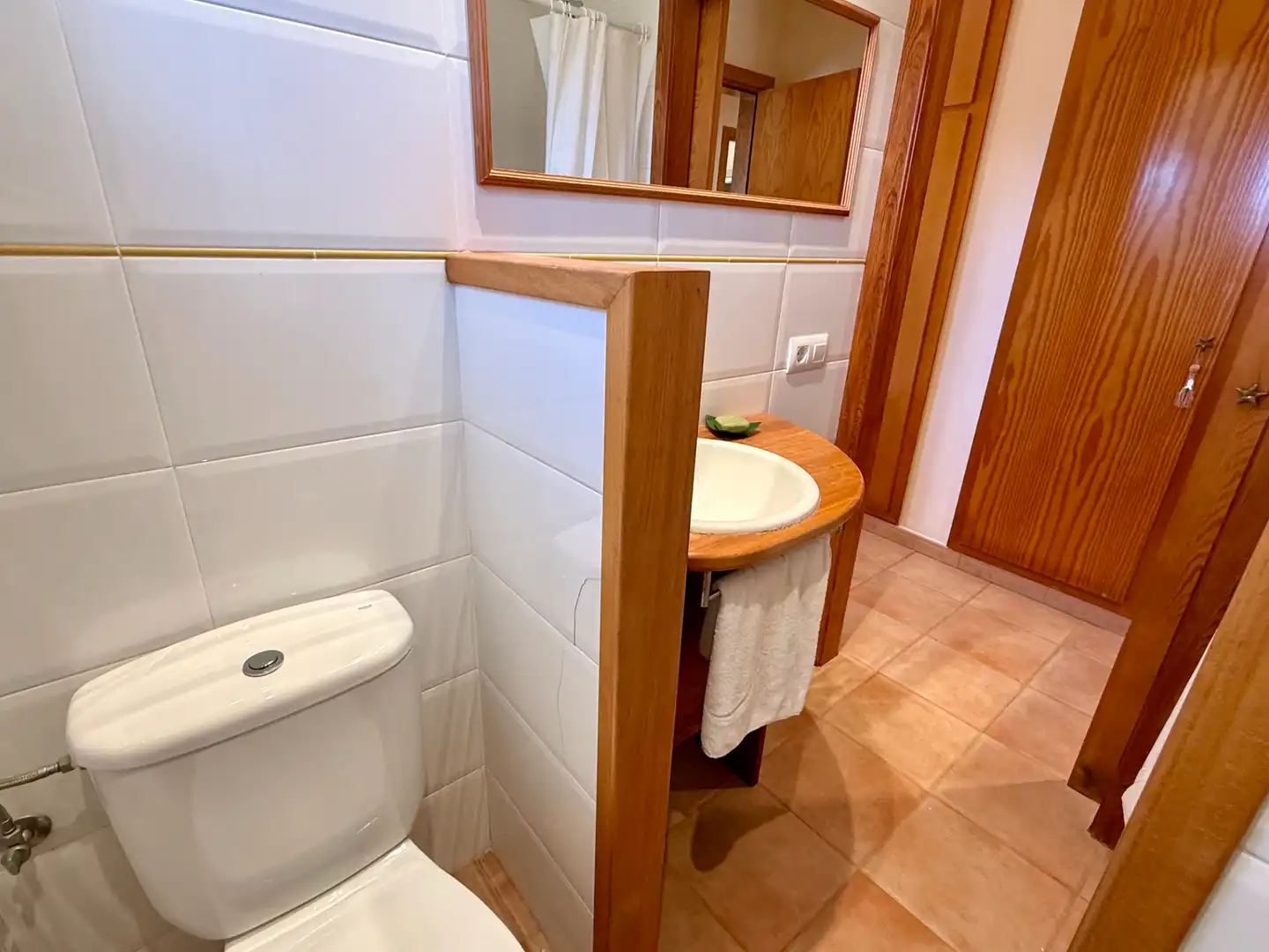 Badezimmer von Wohnungen zum Verkauf in Palafrugell mit Klimaanlage, Terrasse und Gemeinschaftspool