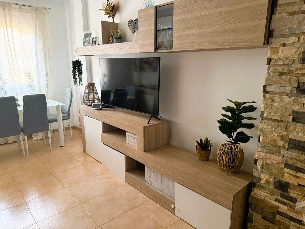 Sala d'estar de Casa adosada en venda en Alfacar amb Piscina