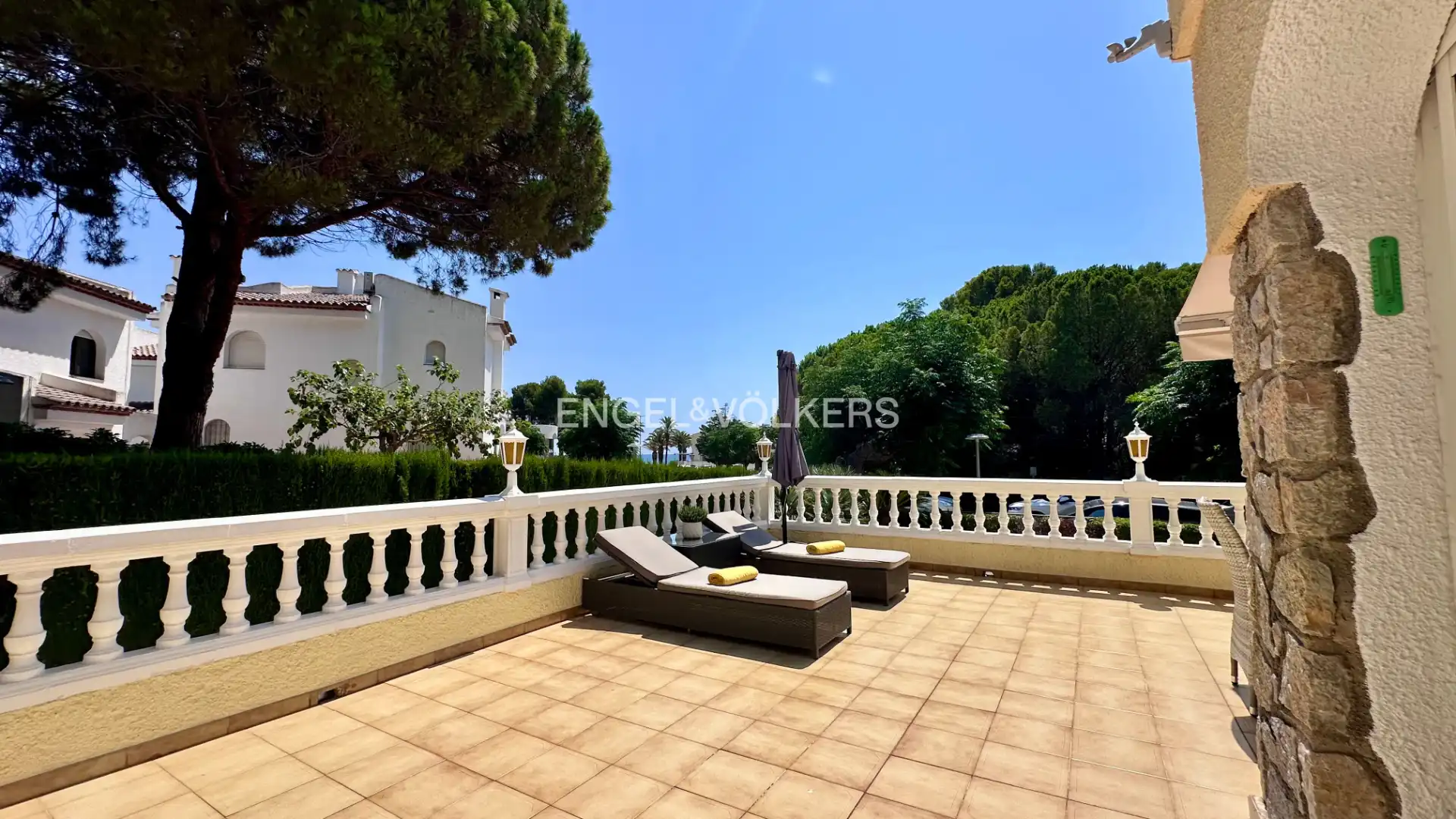 Terraza de Casa o chalet en venta en Mont-roig del Camp con Aire acondicionado, Calefacción y Jardín privado