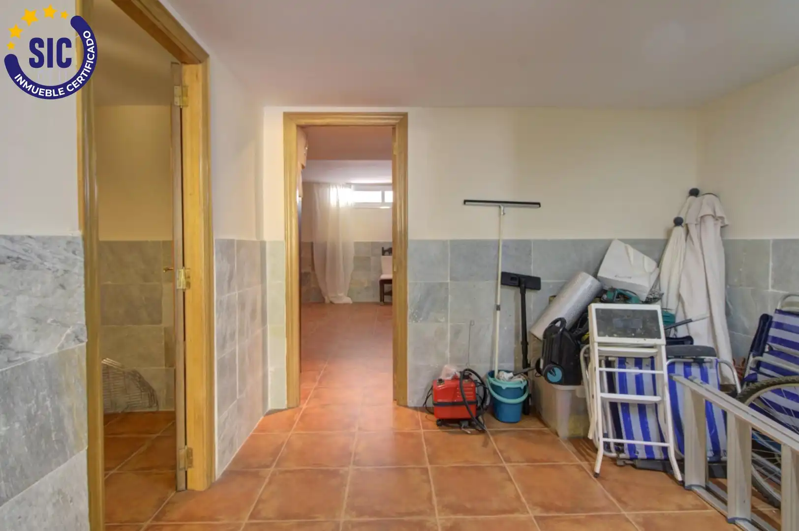 Casa adosada en venda en Sagunto / Sagunt amb Aire condicionat, Calefacció i Jardí privat