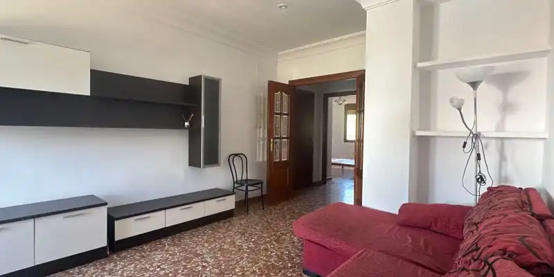 Sala d'estar de Casa adosada en venda en Villanueva del Trabuco amb Aire condicionat, Terrassa i Traster