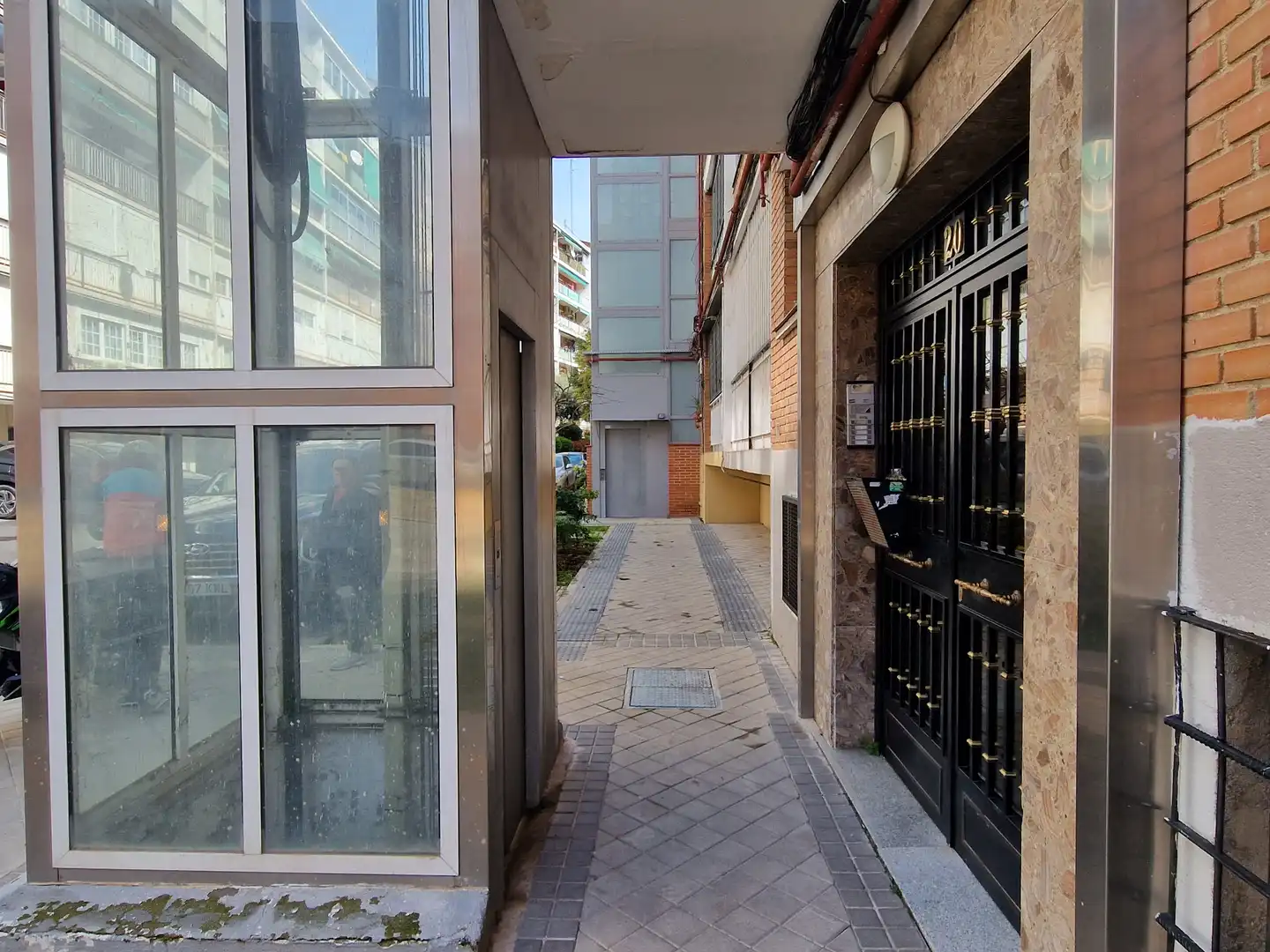 Vista exterior de Piso en venta en Madrid con Aire acondicionado, Calefacción y Terraza