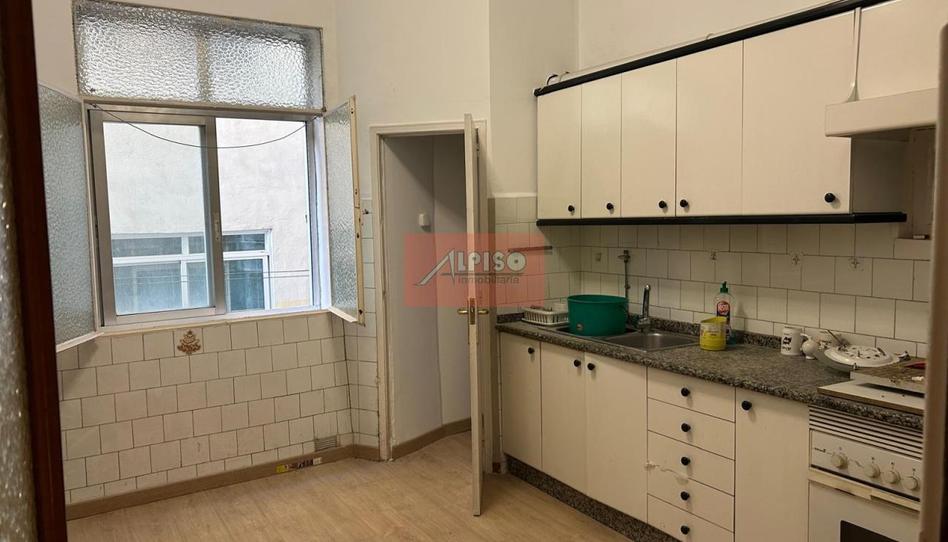 Foto 1 de Pis en venda a Bedoya, Centro, Ourense