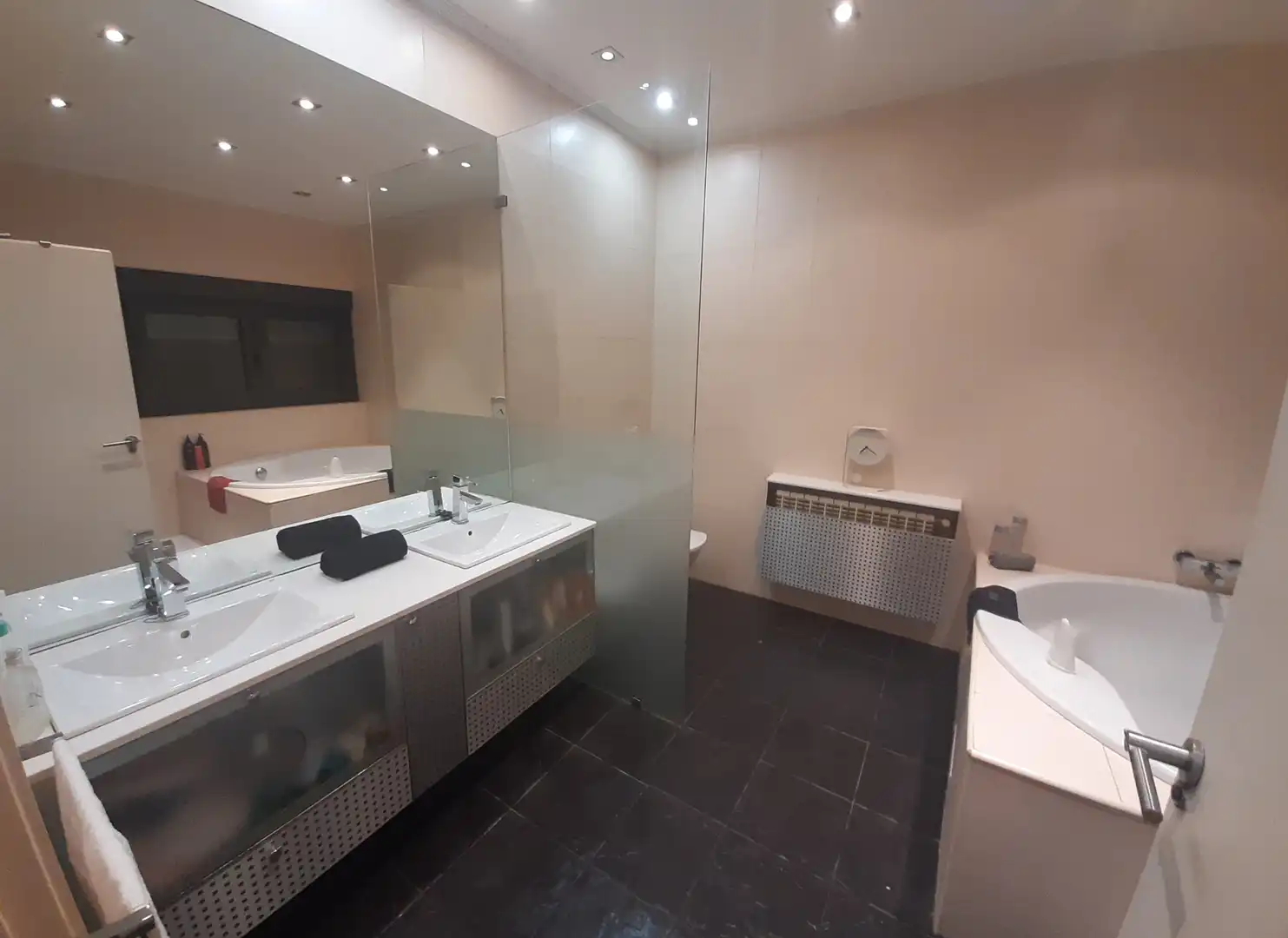 Baño de Casa o chalet en venta en Mungia con Calefacción, Jardín privado y Terraza