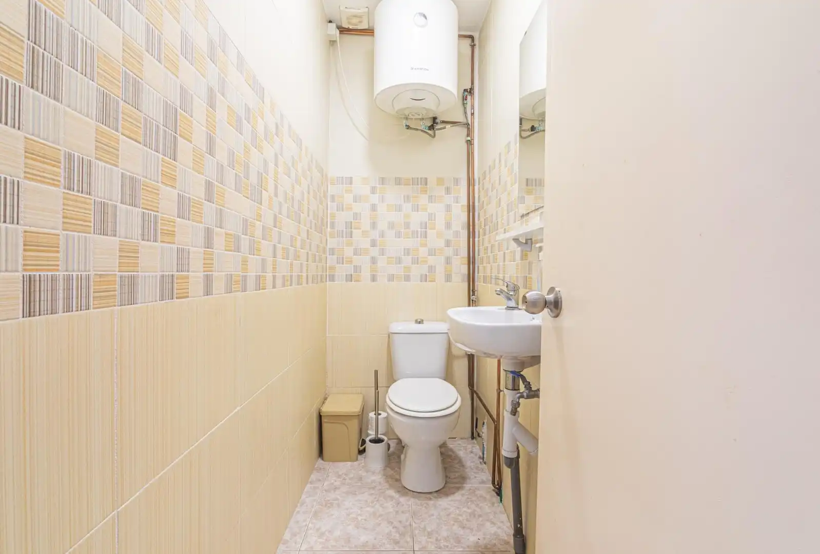 Baño de Local en venta en Elche / Elx