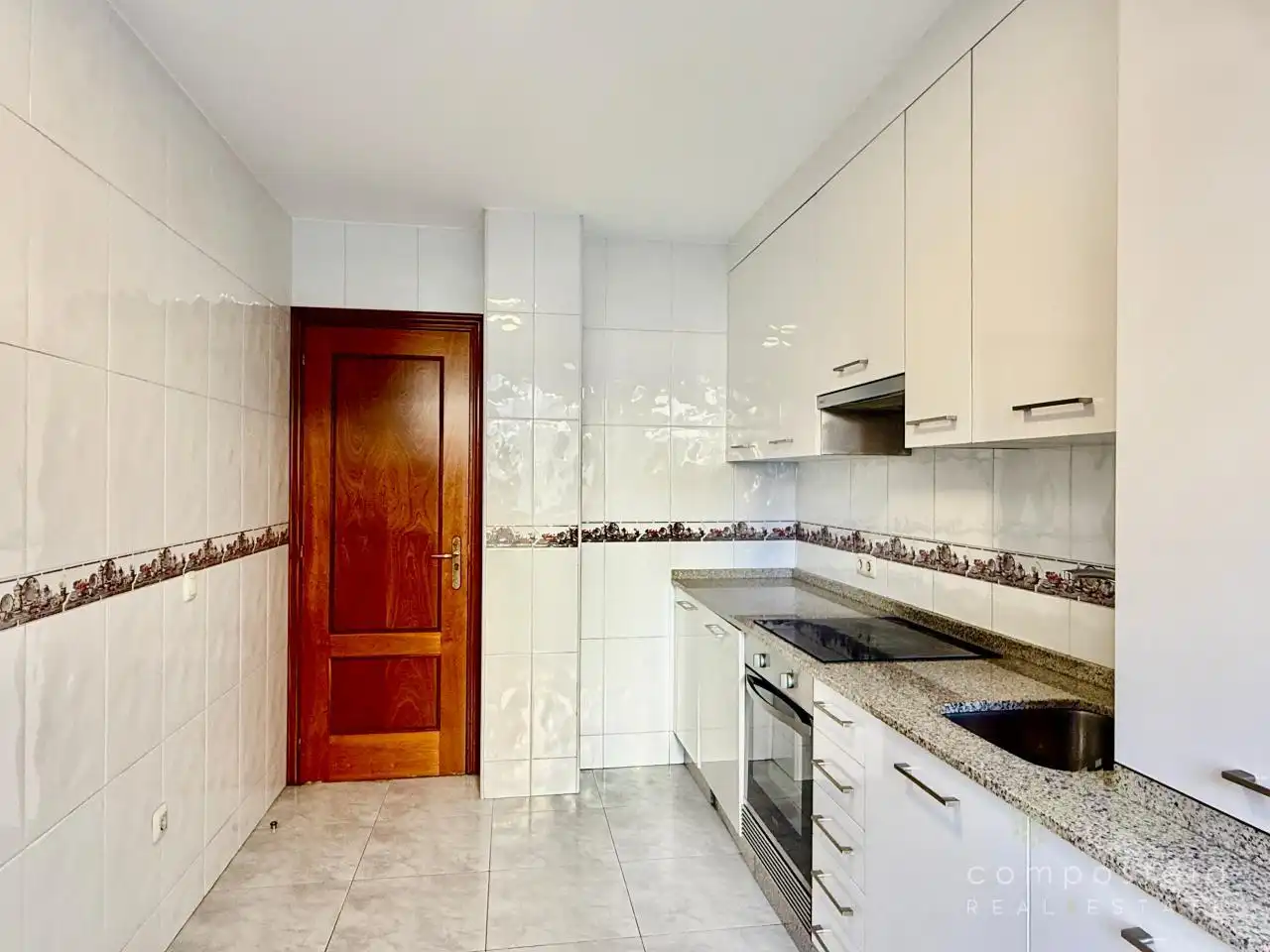 Kitchen of Flat for rent in Ames  with Heating, Storage room and Balcony