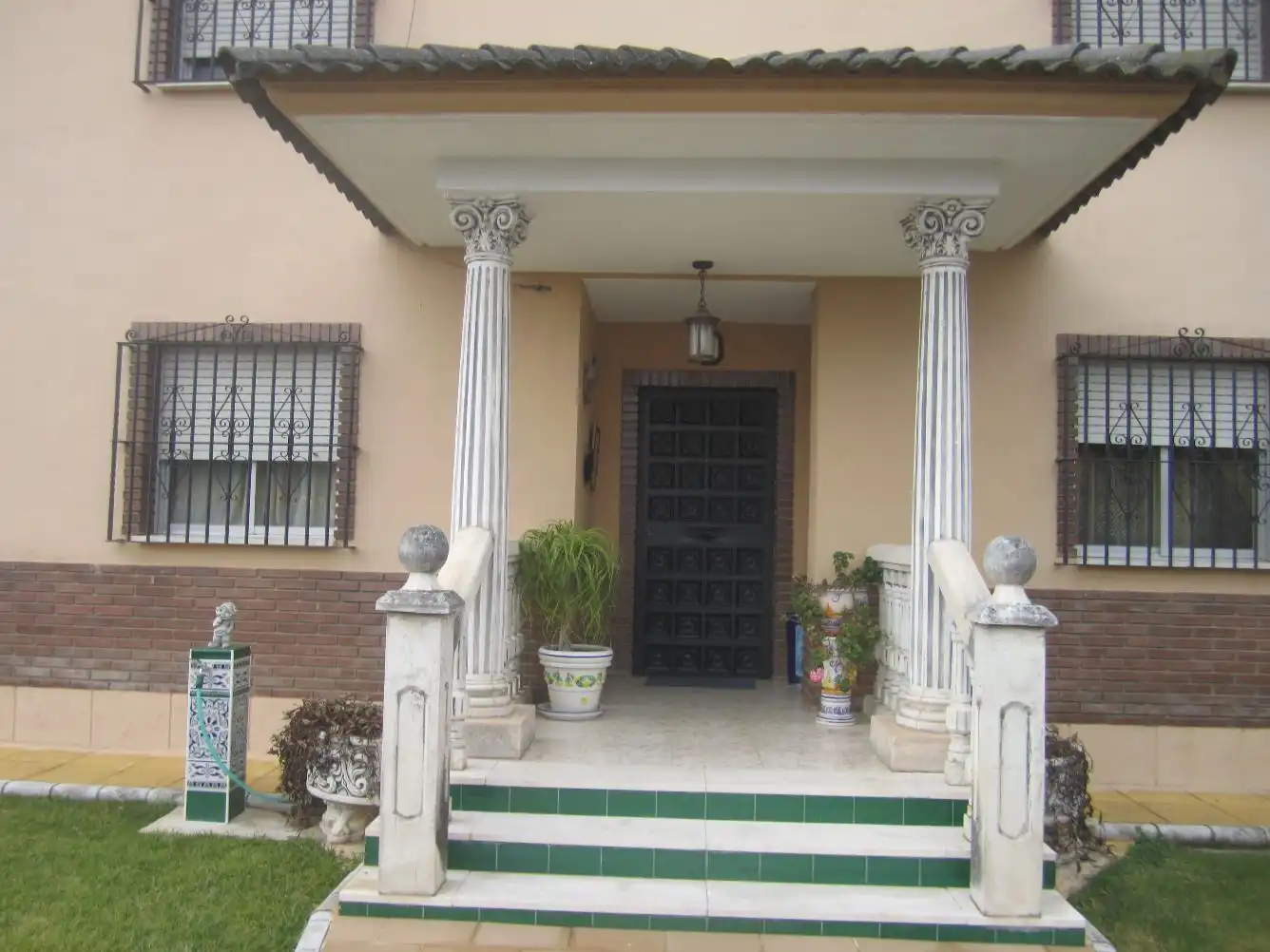 Casa con jardín en venta en Periurbano Oeste - Sierra, imagen 2
